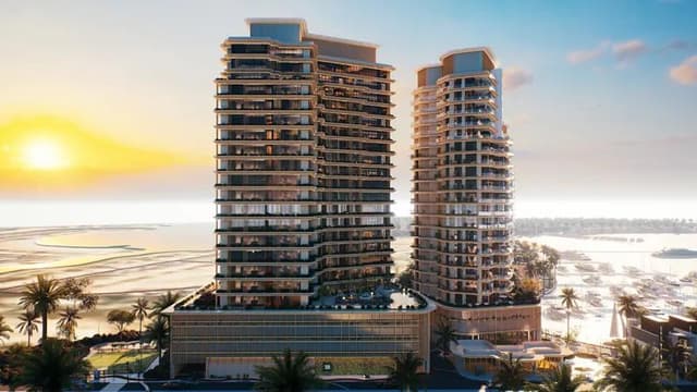 Building design at Al Hamra Waterfront in Al Hamra Village