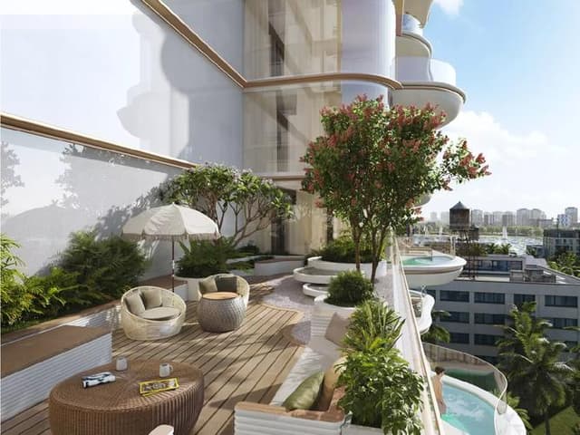 Front entrance at Beach Walk Residence 3